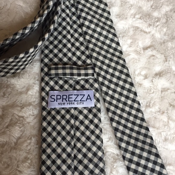 Black checked tie - Picture 3 of 5